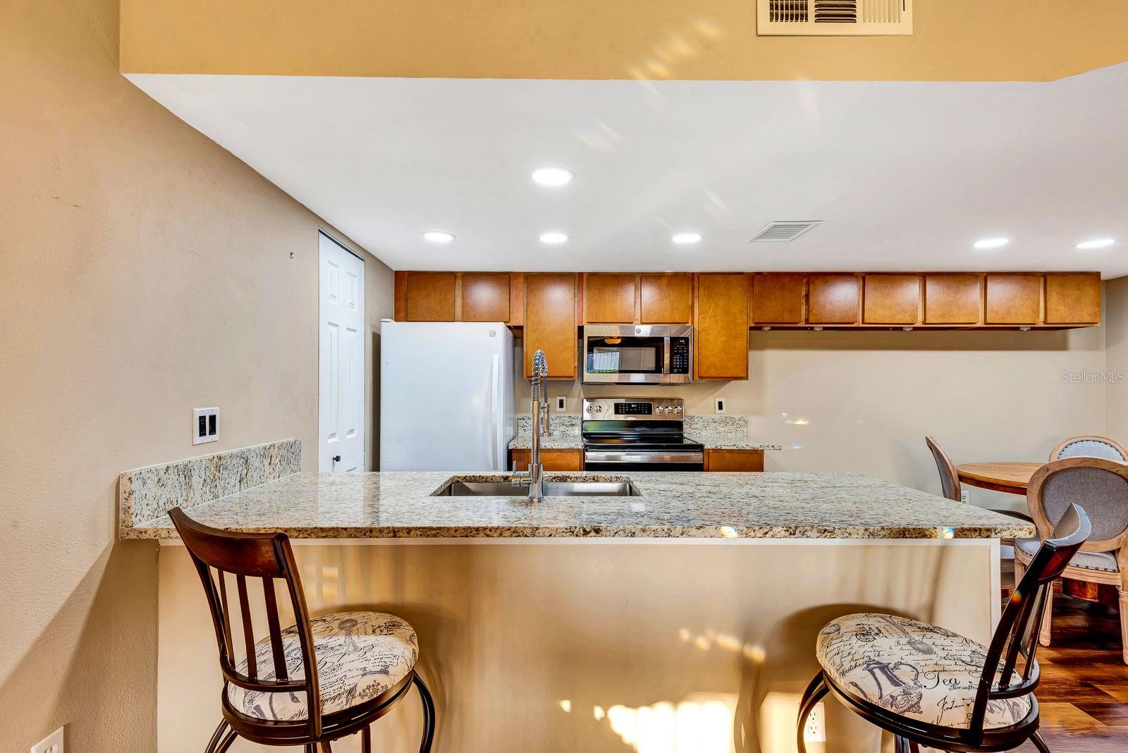 Image 17 of 45 For 2721 72nd Street Court W