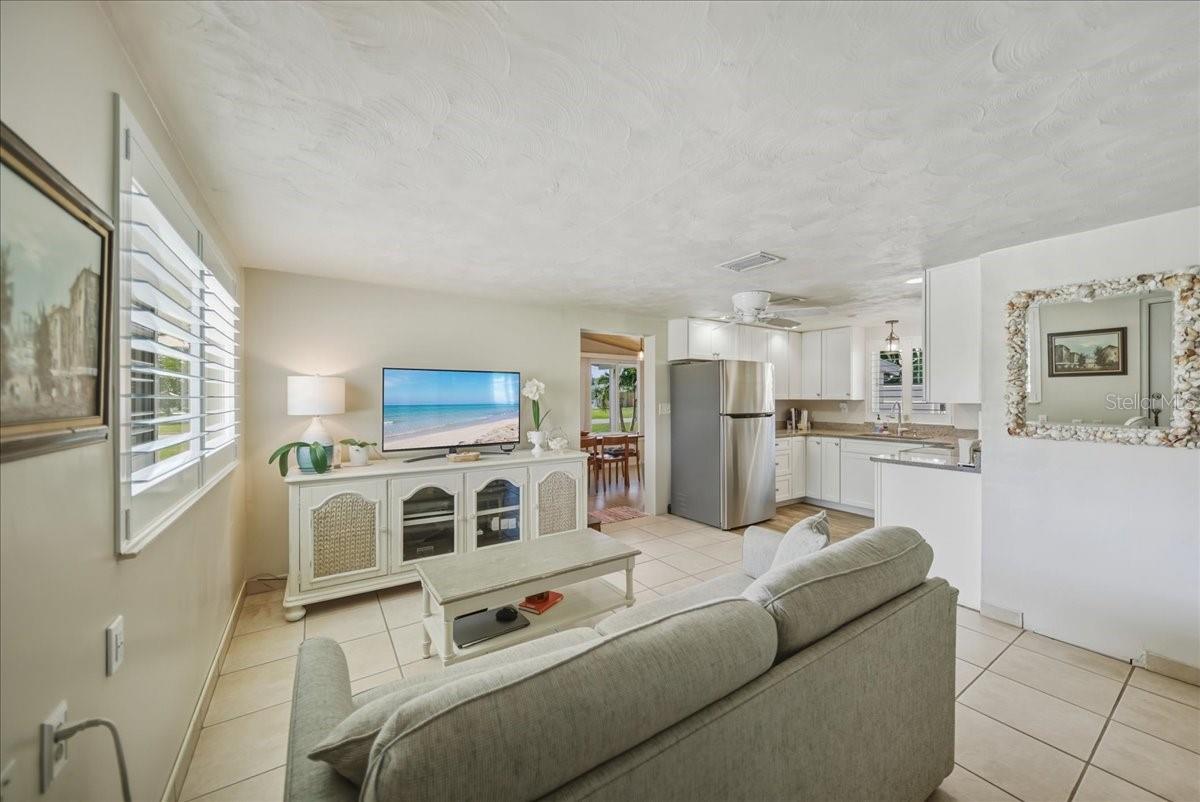 Image 6 of 38 For 2830 10th Street