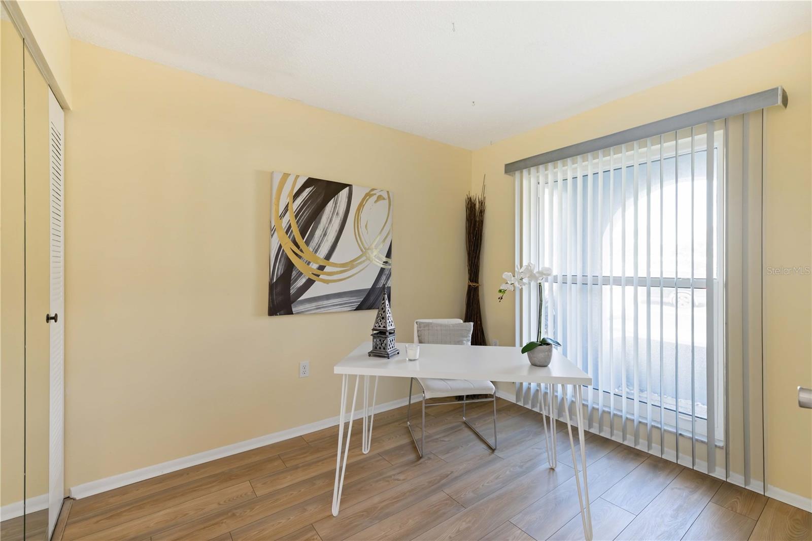 Image 8 of 34 For 4001 38th Avenue Drive W 4001