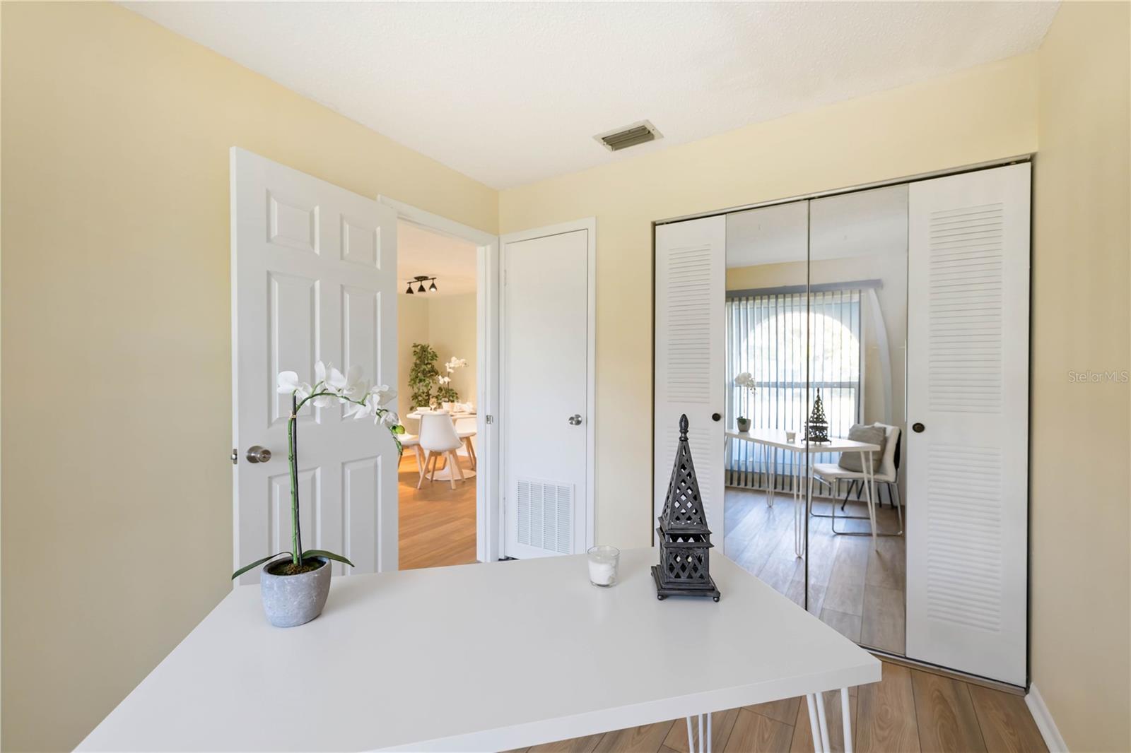 Image 9 of 34 For 4001 38th Avenue Drive W 4001