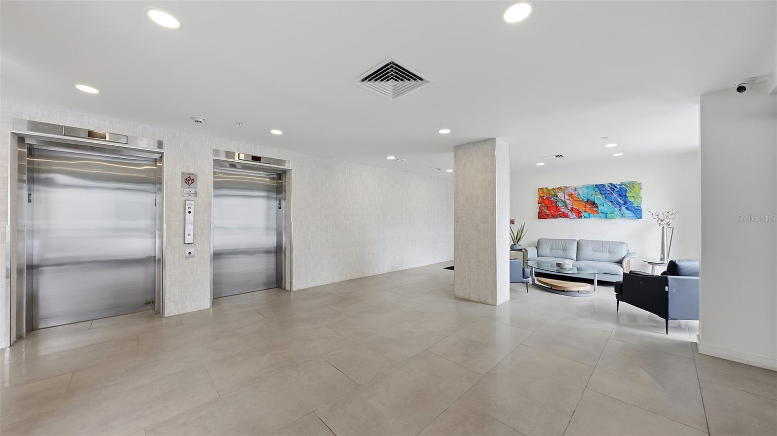 Image 37 of 56 For 4822 Ocean Boulevard 10e