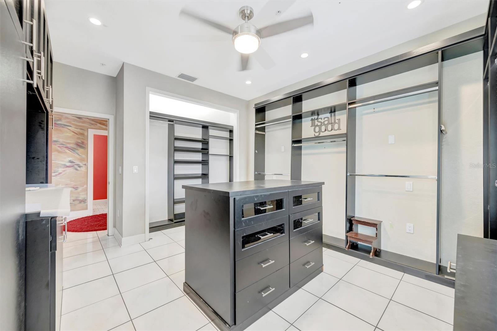 Image 55 of 73 For 614 Norton Street