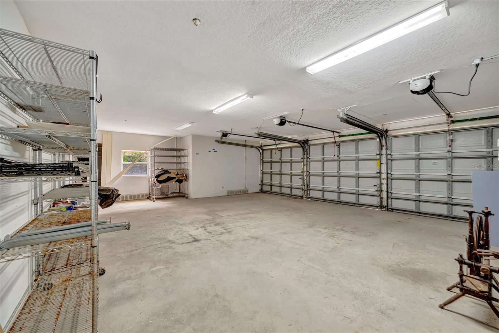 Image 73 of 73 For 614 Norton Street