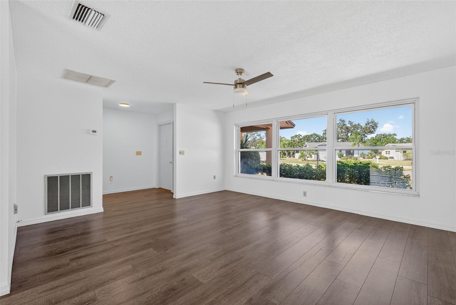 Image 10 of 45 For 1355 Kirkwood Lane