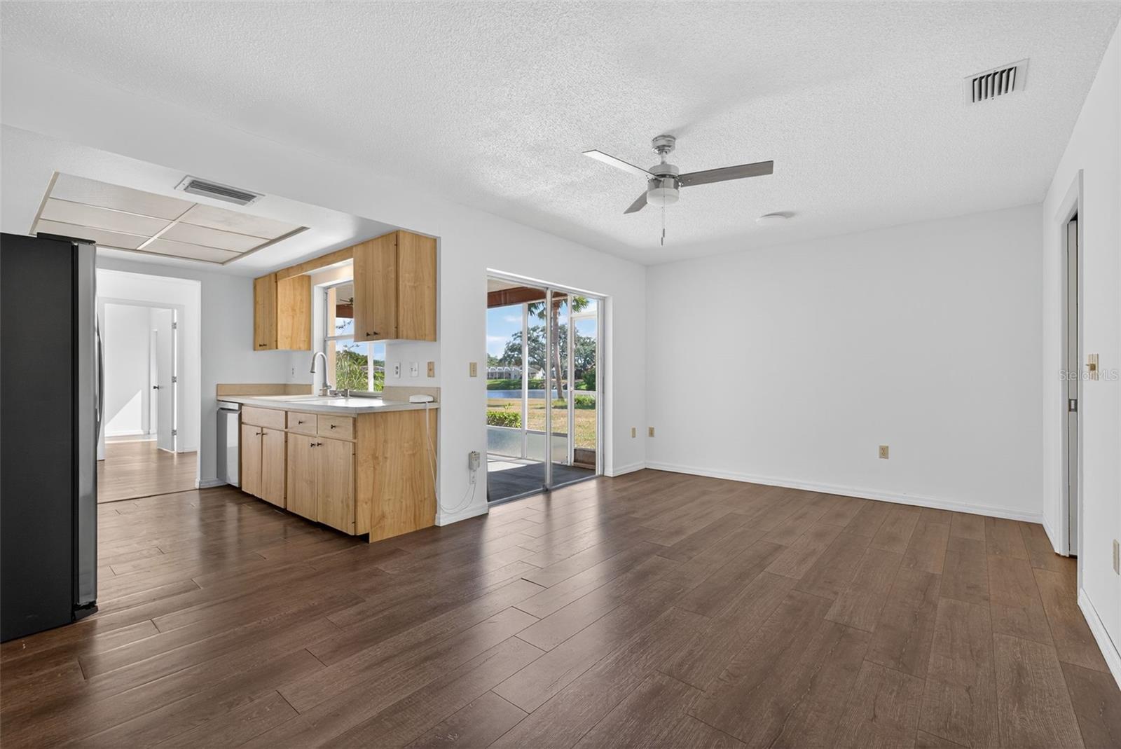 Image 12 of 45 For 1355 Kirkwood Lane