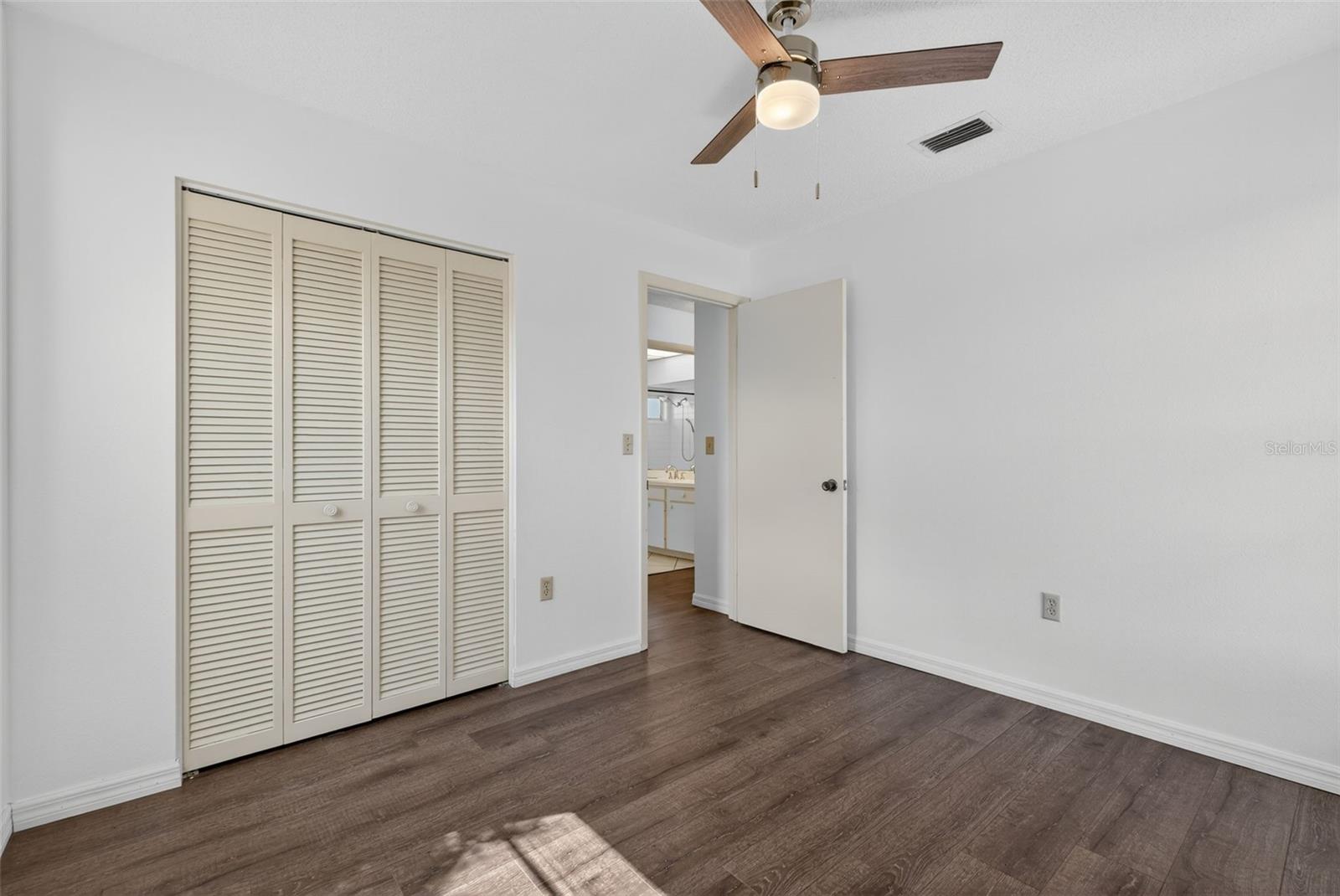 Image 23 of 45 For 1355 Kirkwood Lane