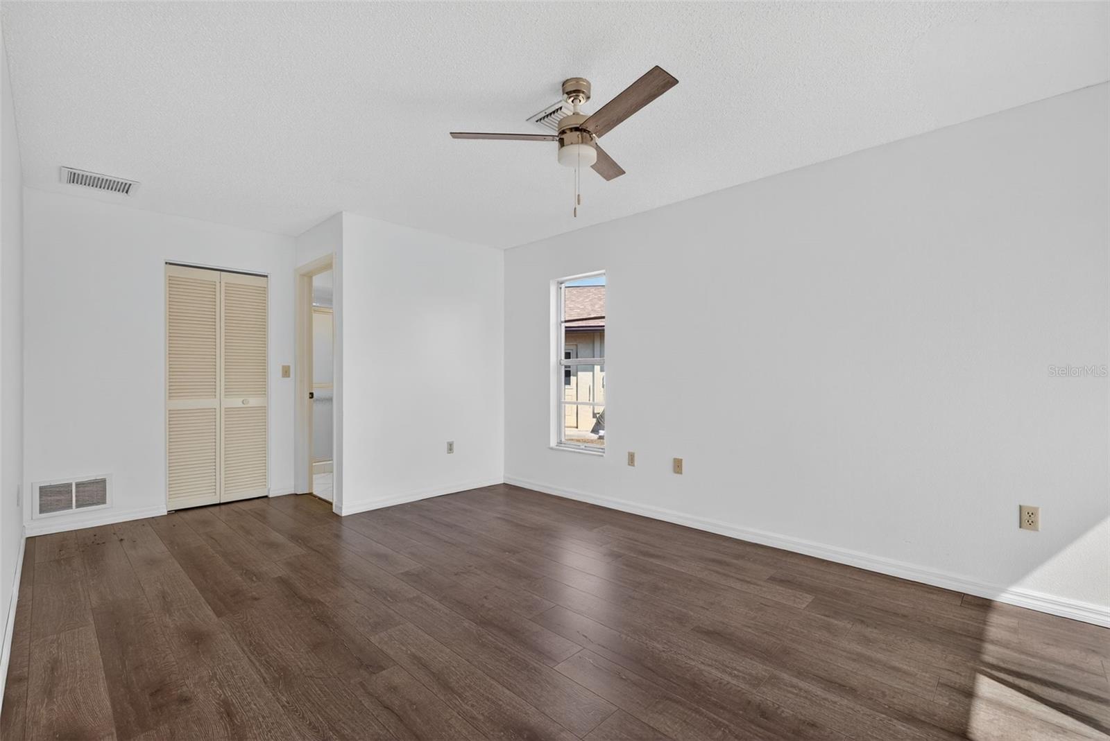 Image 25 of 45 For 1355 Kirkwood Lane