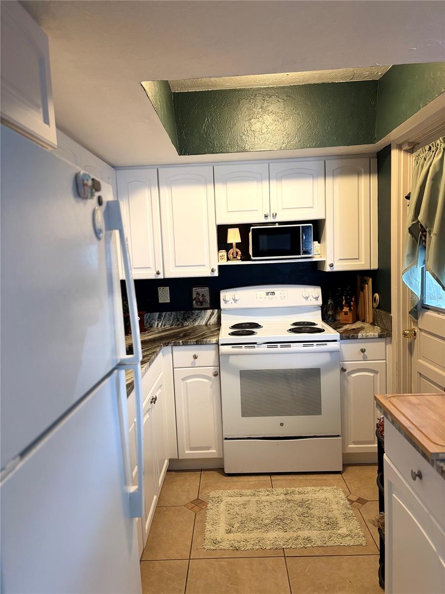 Image 11 of 28 For 5983 Coral Way