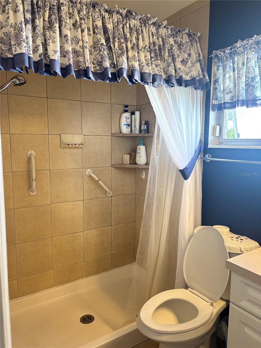 Image 16 of 28 For 5983 Coral Way