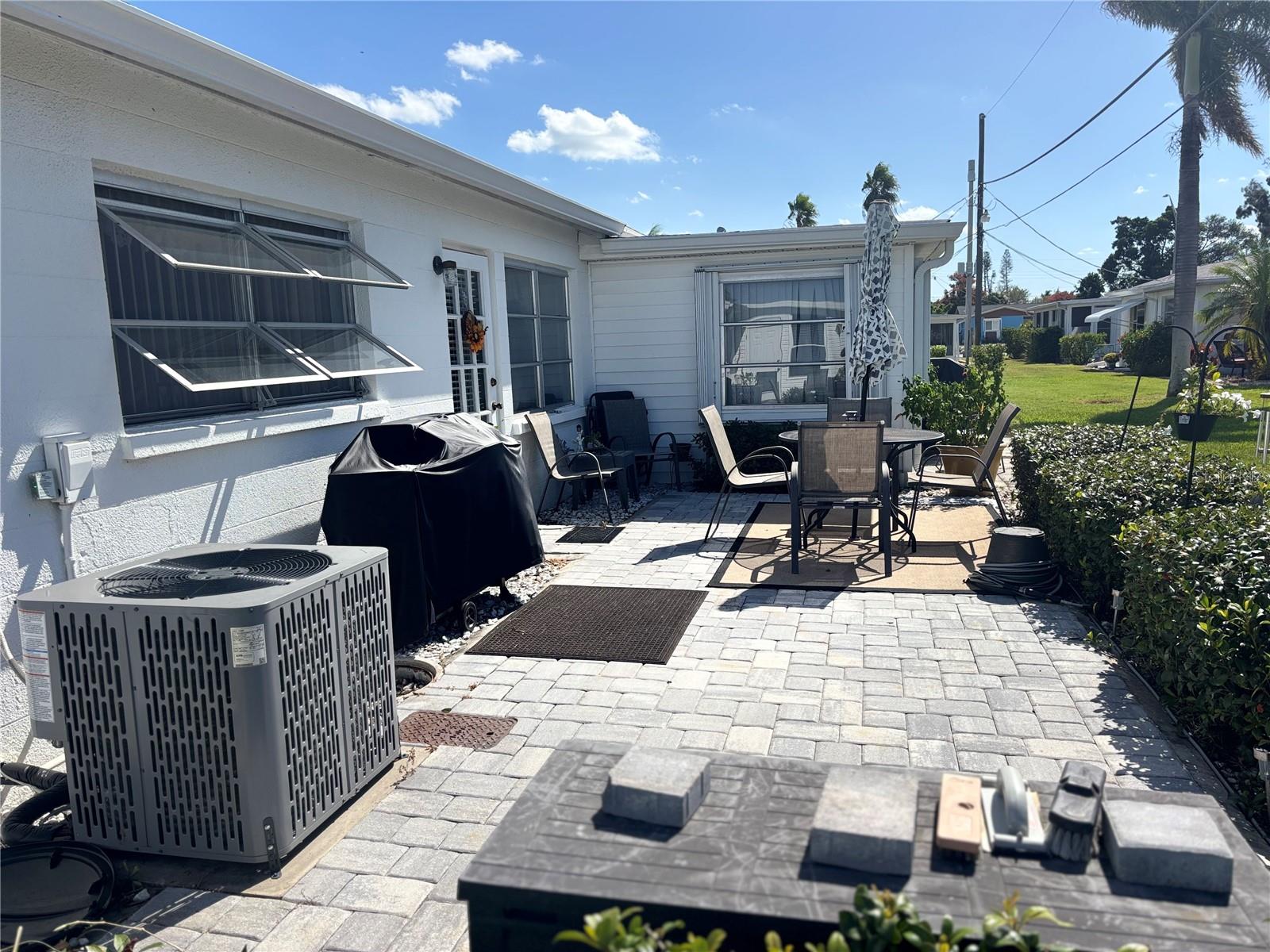 Image 21 of 28 For 5983 Coral Way