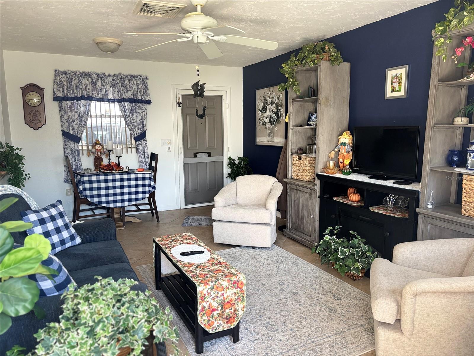 Image 8 of 28 For 5983 Coral Way