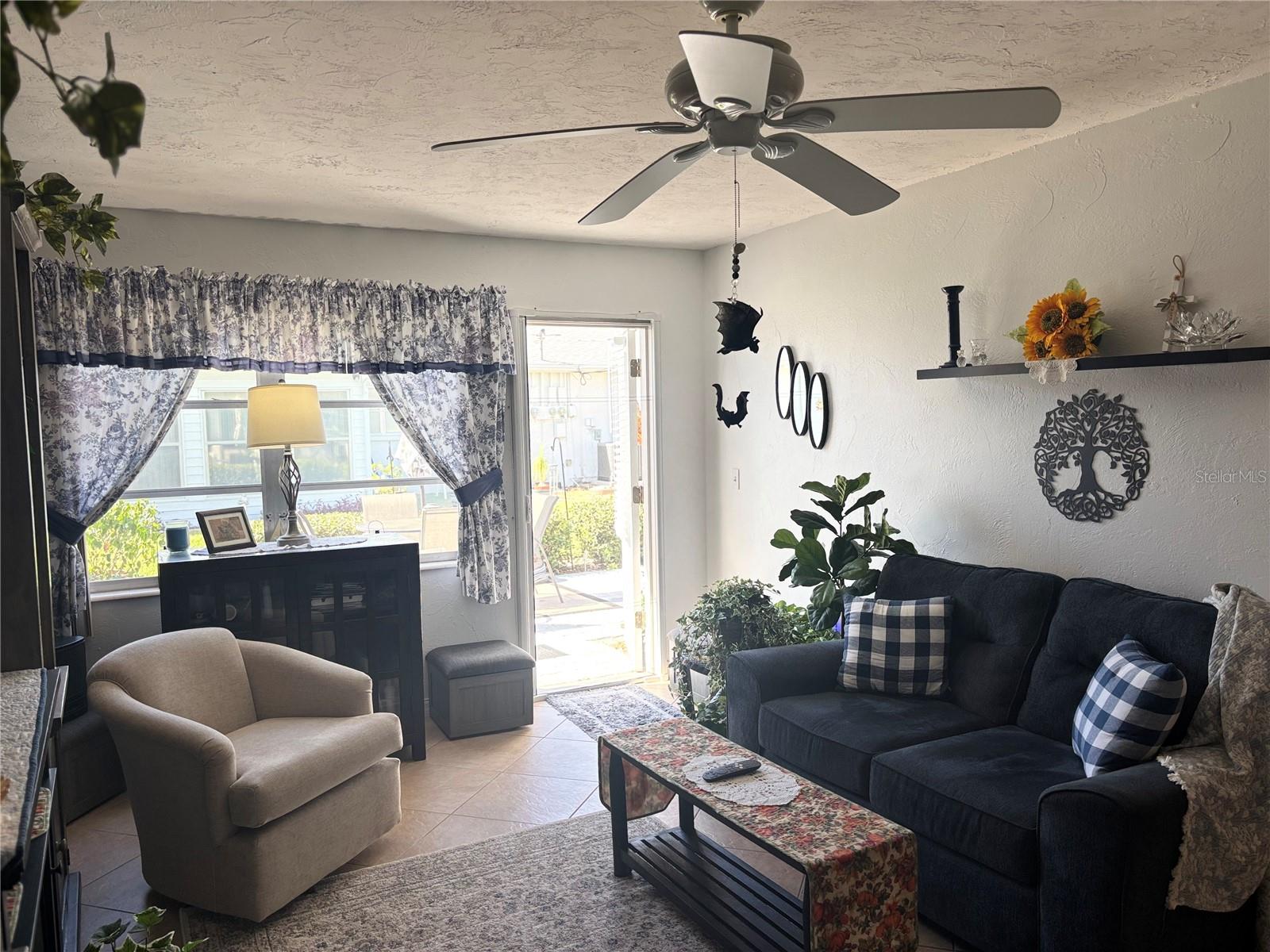 Image 9 of 28 For 5983 Coral Way