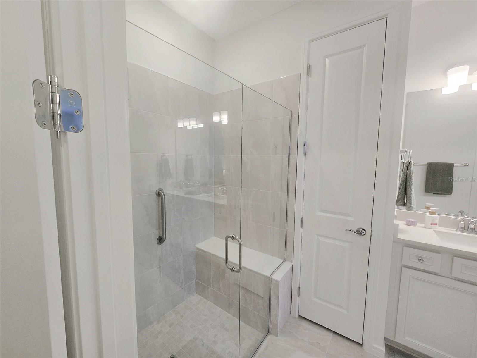 Image 13 of 40 For 9566 Coastline Way