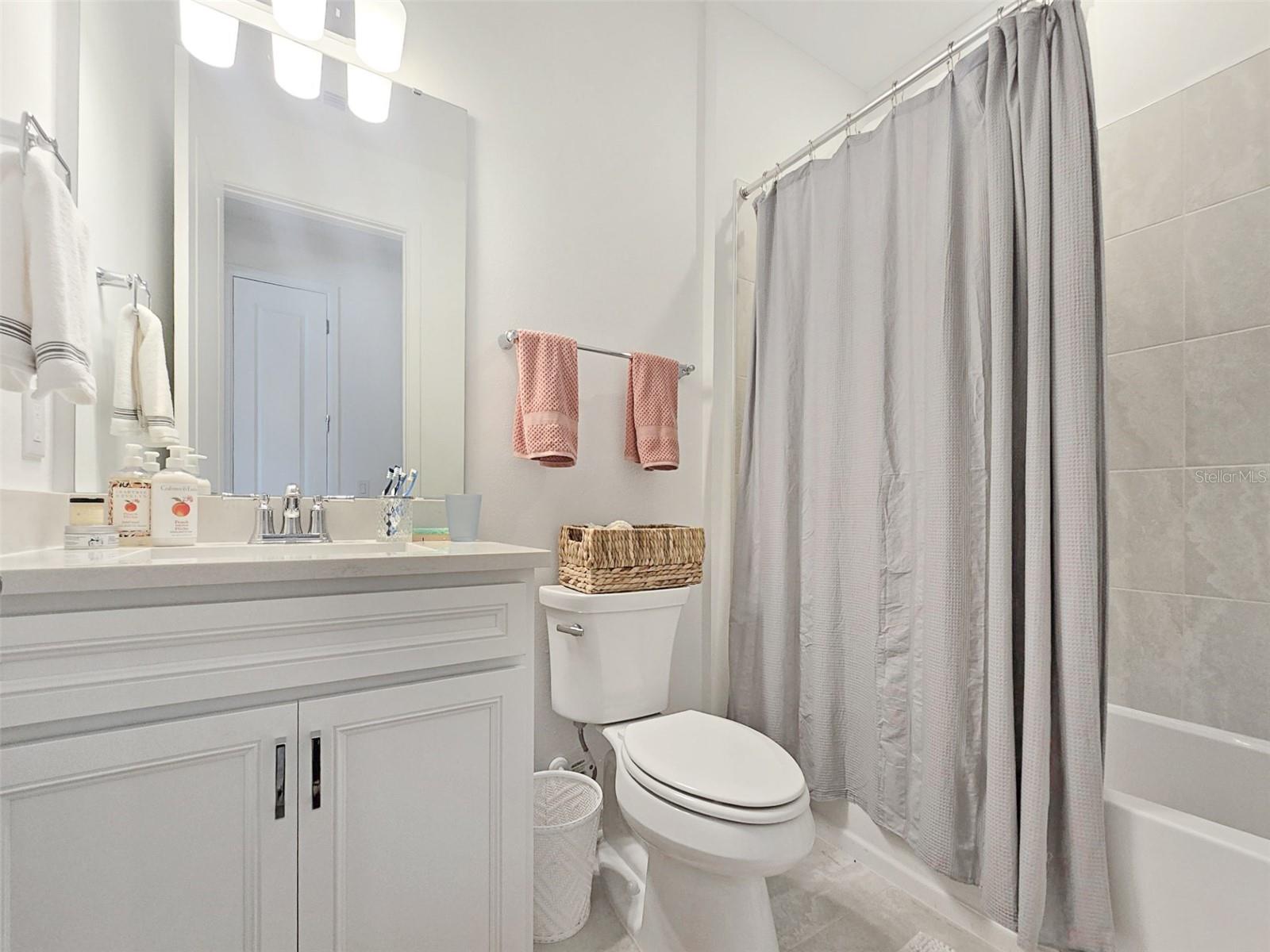 Image 20 of 40 For 9566 Coastline Way