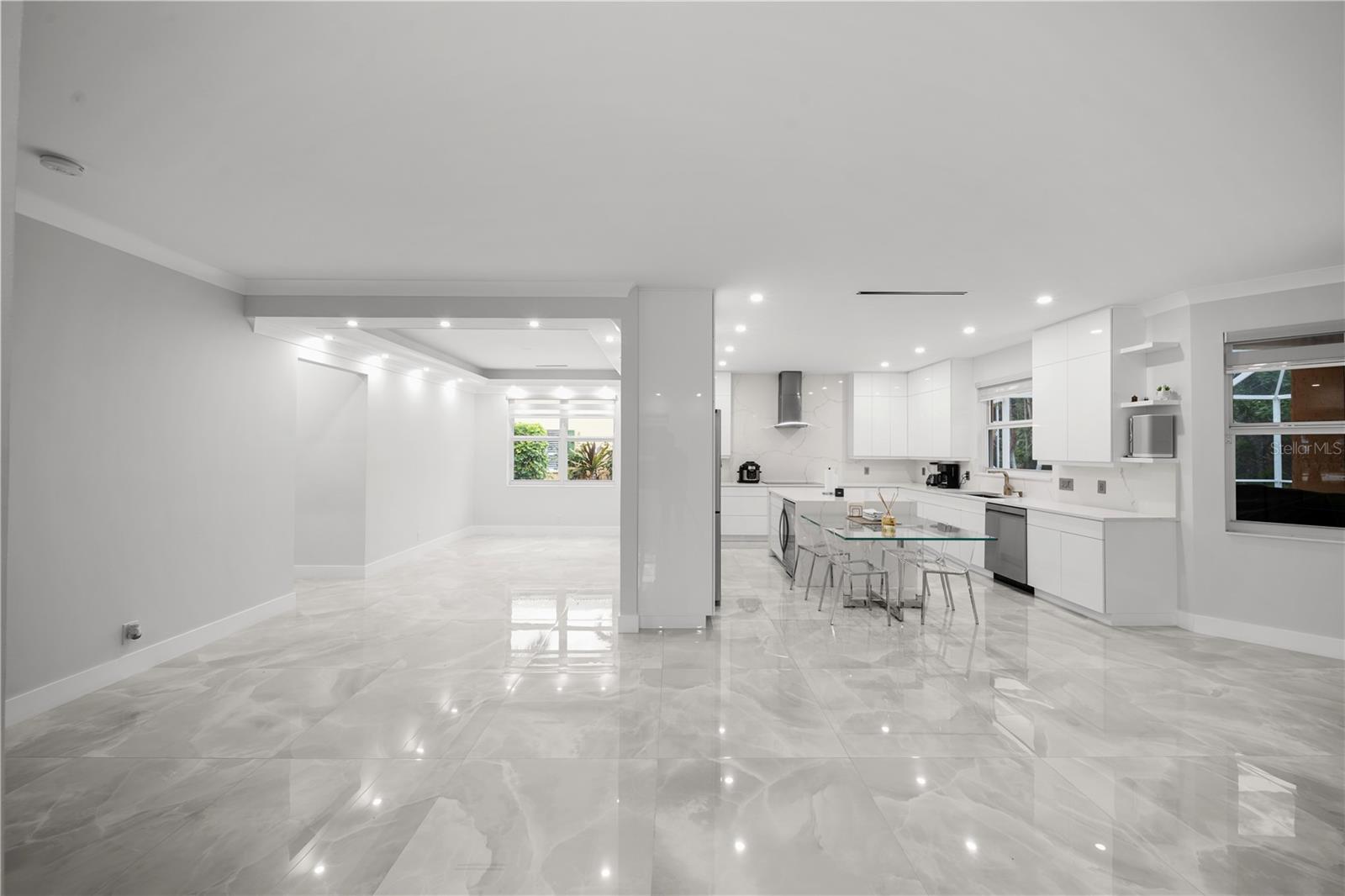 Image 11 of 65 For 15643 Cypress Park Drive