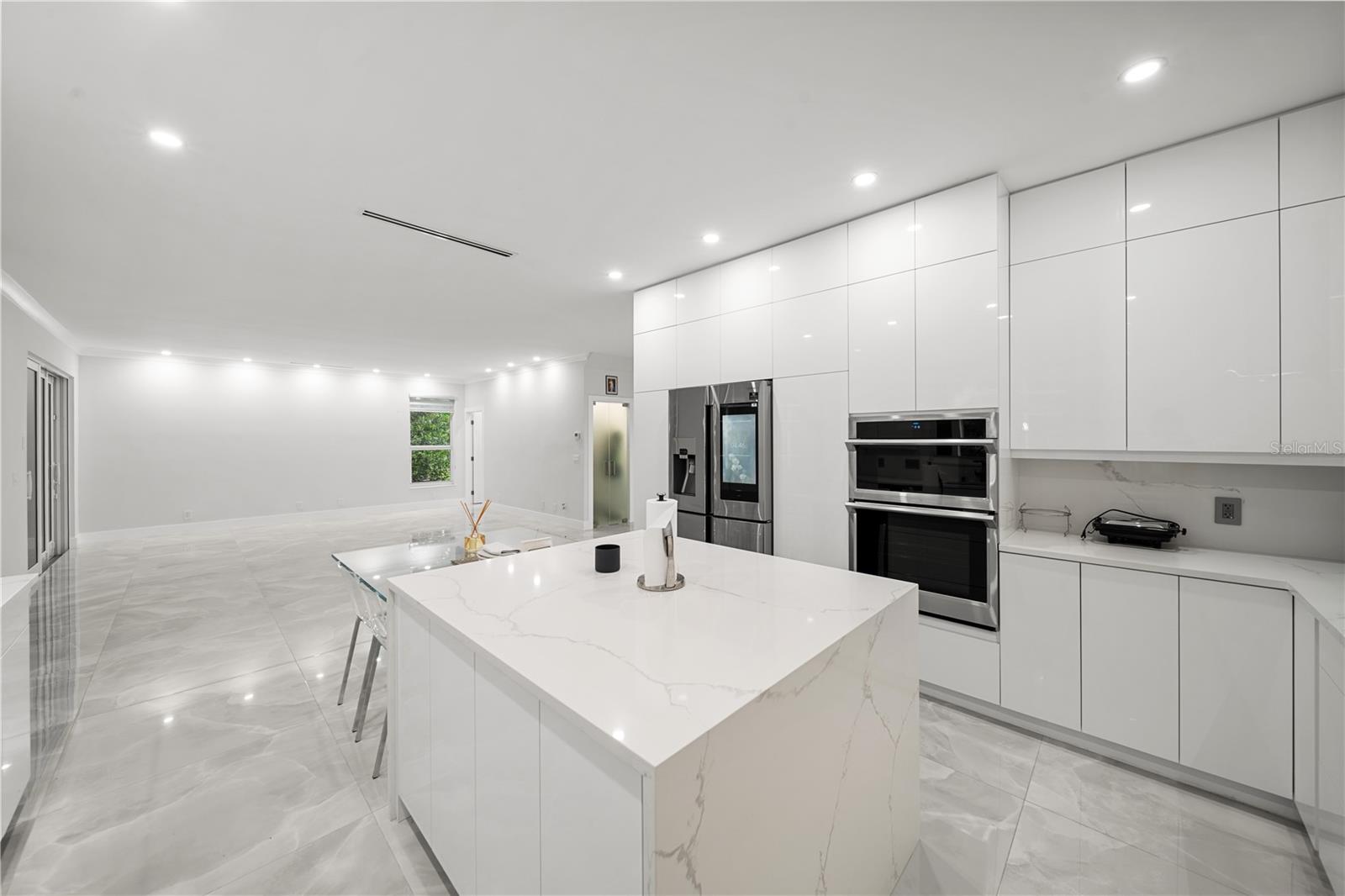 Image 13 of 65 For 15643 Cypress Park Drive