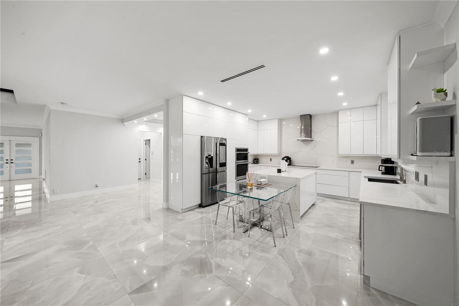 Image 15 of 65 For 15643 Cypress Park Drive