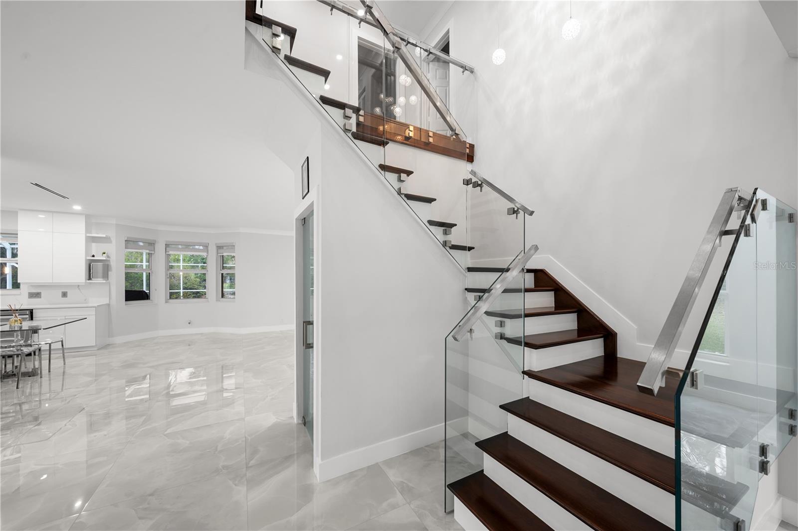 Image 19 of 65 For 15643 Cypress Park Drive