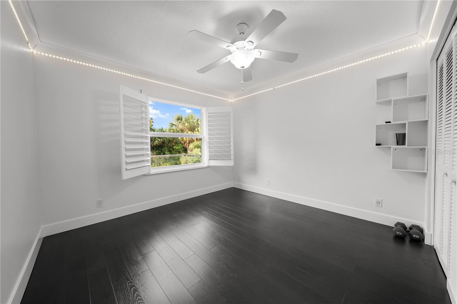 Image 31 of 65 For 15643 Cypress Park Drive