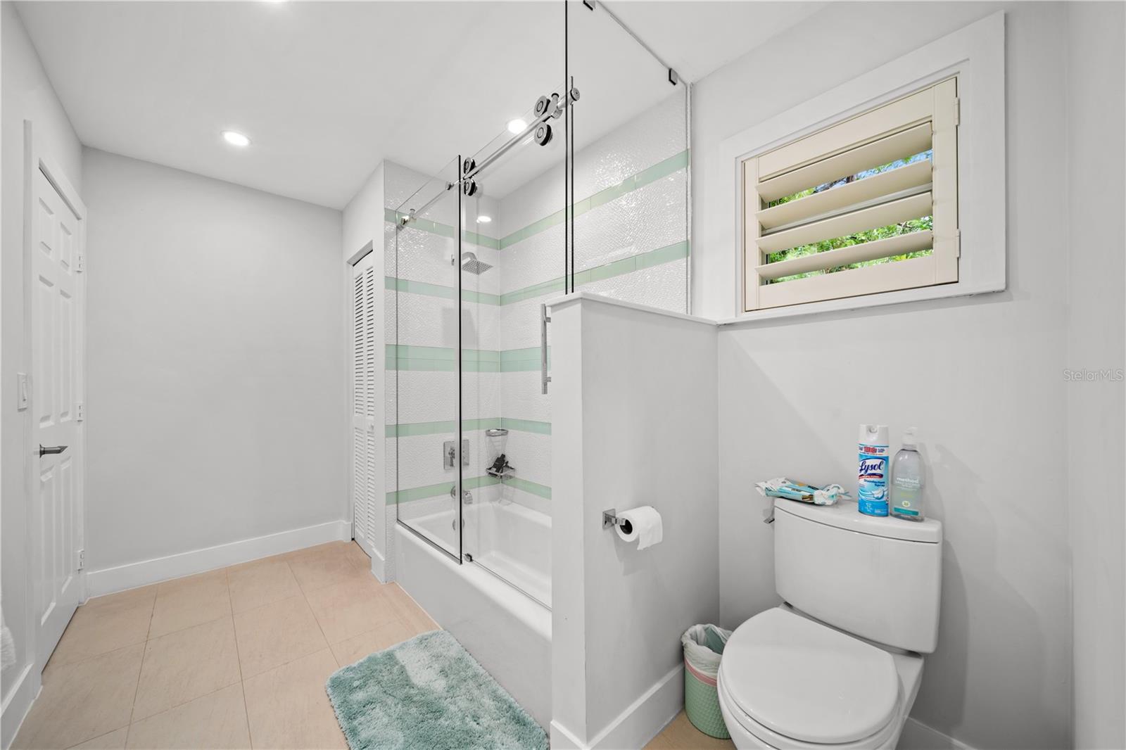 Image 35 of 65 For 15643 Cypress Park Drive