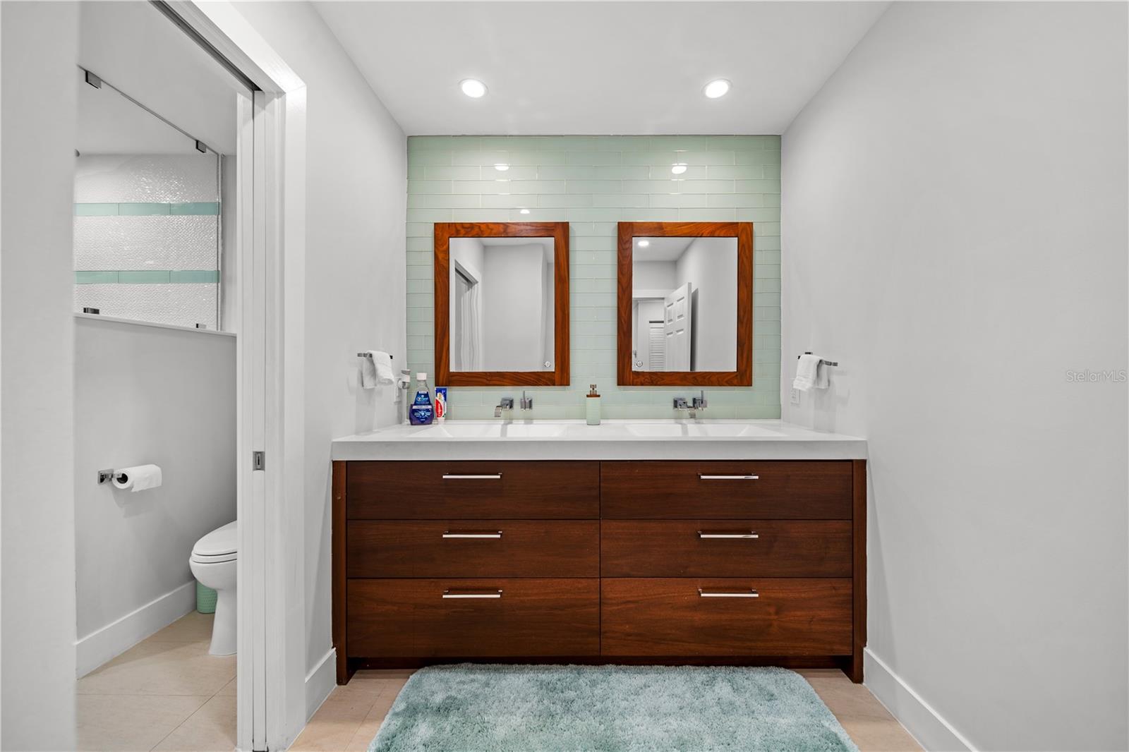 Image 38 of 65 For 15643 Cypress Park Drive