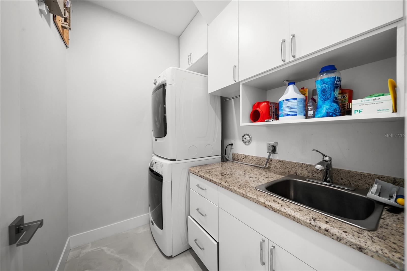 Image 45 of 65 For 15643 Cypress Park Drive