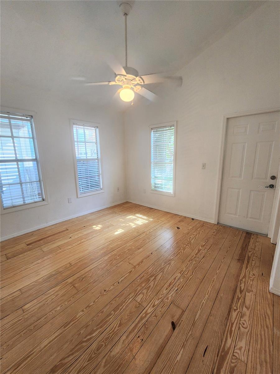 Image 10 of 46 For 1825 Hawkins Court