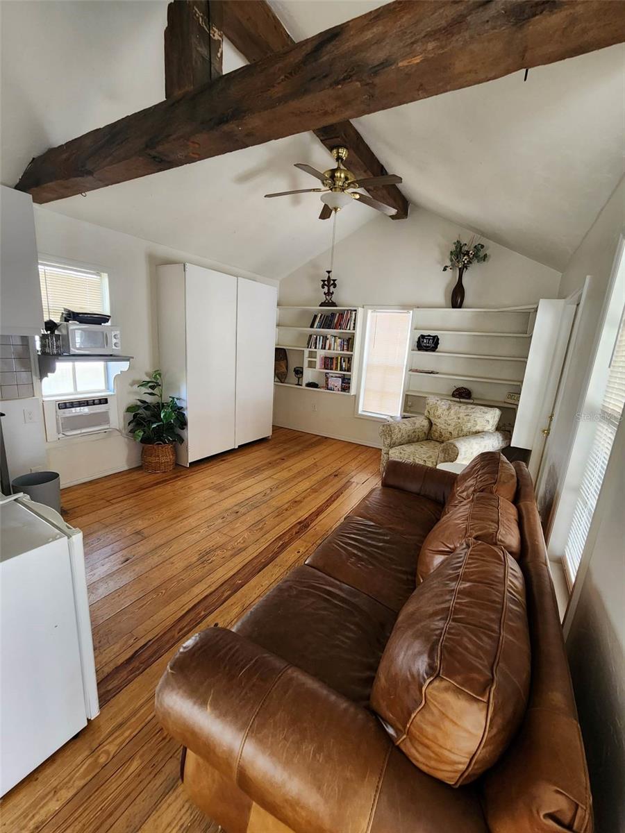 Image 28 of 46 For 1825 Hawkins Court