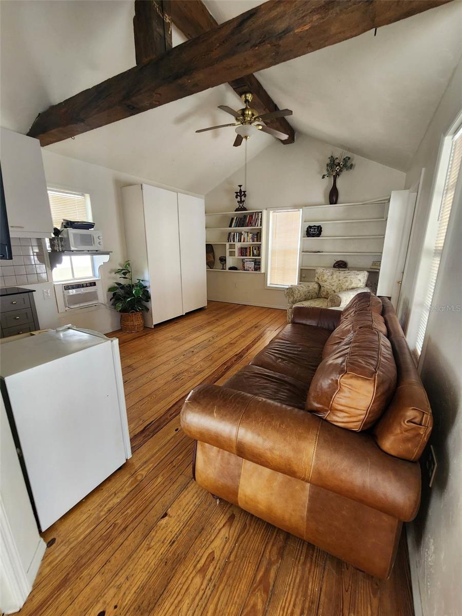 Image 29 of 46 For 1825 Hawkins Court