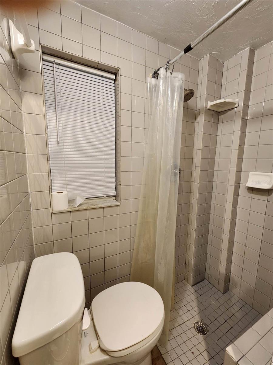 Image 44 of 46 For 1825 Hawkins Court