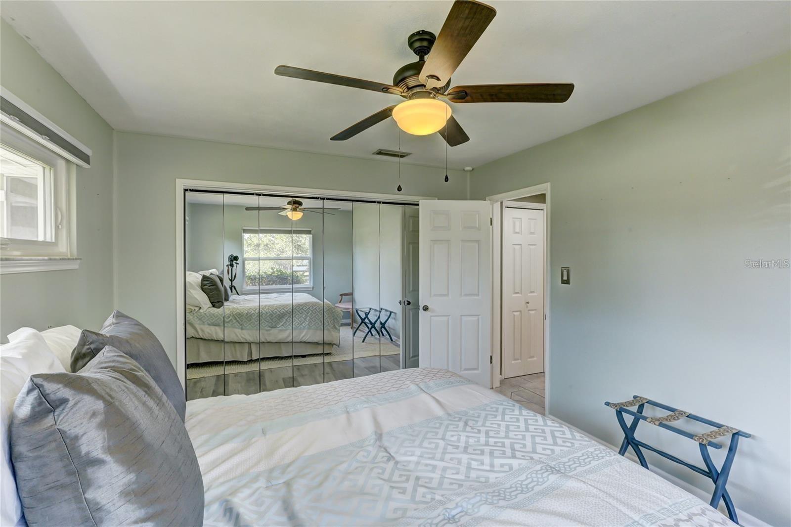 Image 19 of 36 For 711 Whitfield Avenue