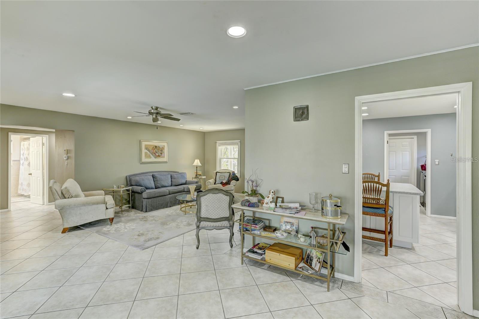 Image 4 of 36 For 711 Whitfield Avenue