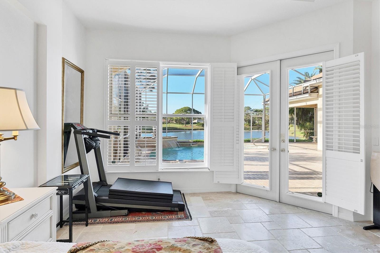 Image 27 of 90 For 8116 Collingwood Court