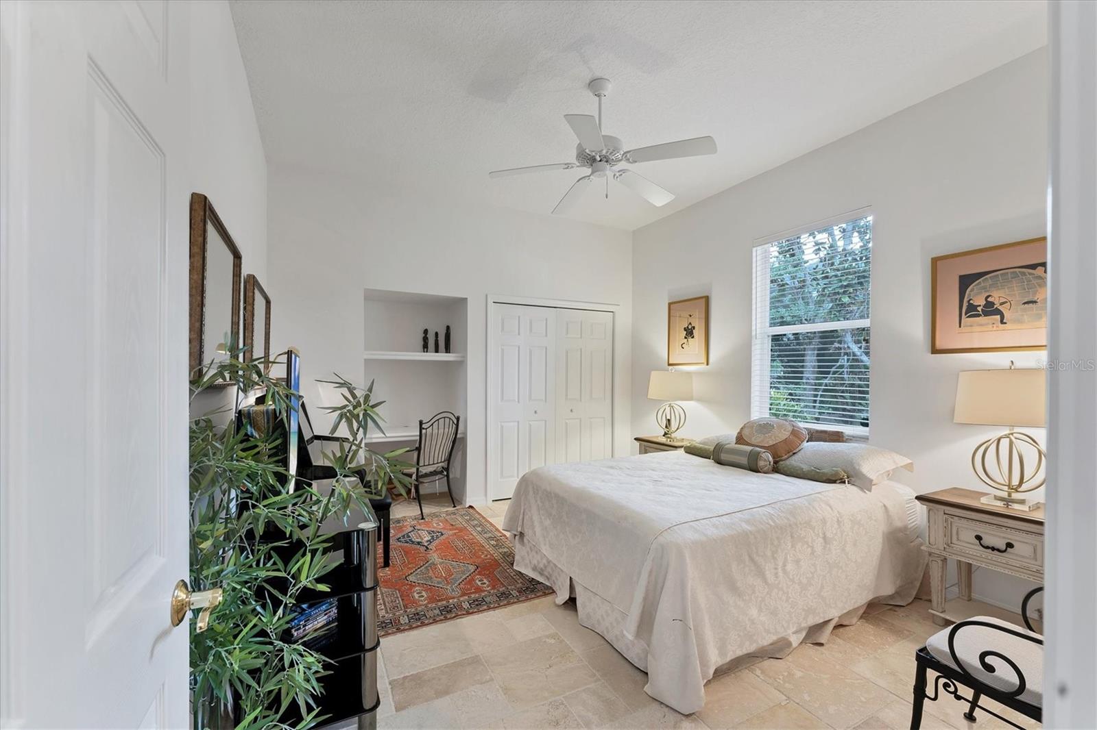 Image 38 of 90 For 8116 Collingwood Court