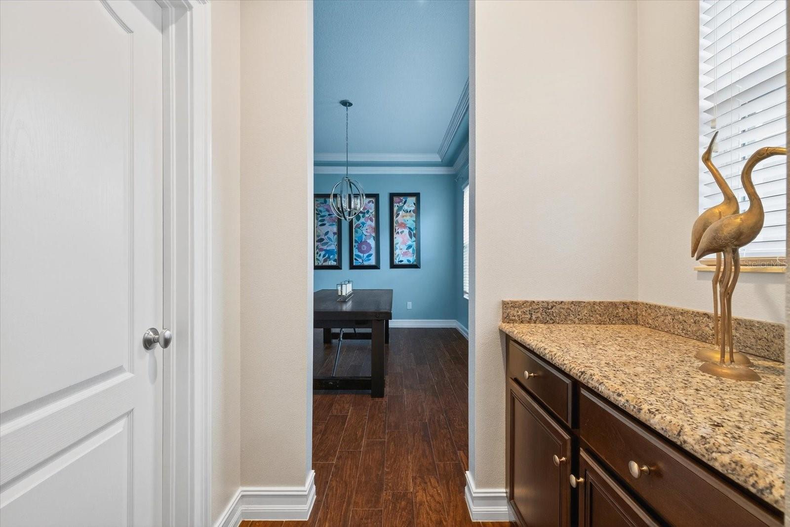 Image 27 of 47 For 6609 Current Drive