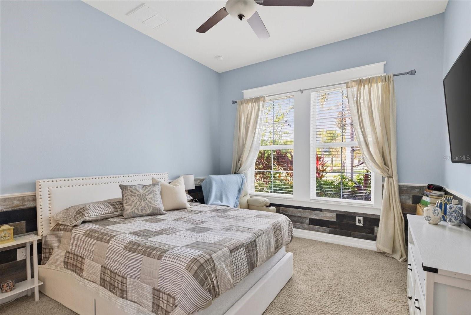 Image 33 of 47 For 6609 Current Drive