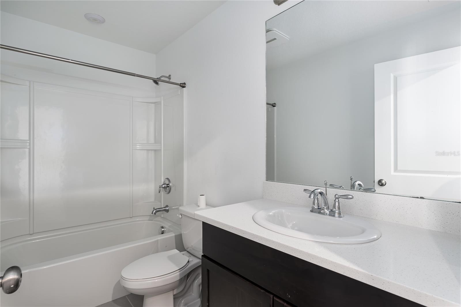 Image 15 of 30 For 6345 Willowside Street