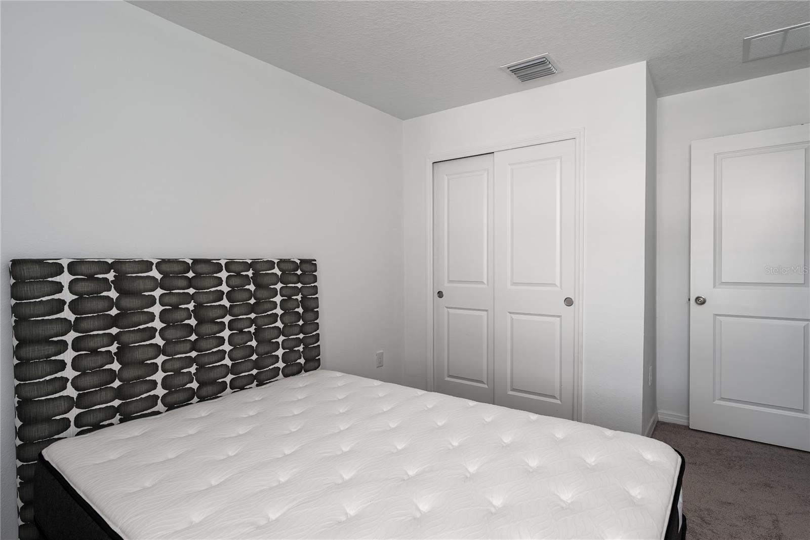 Image 22 of 30 For 6345 Willowside Street