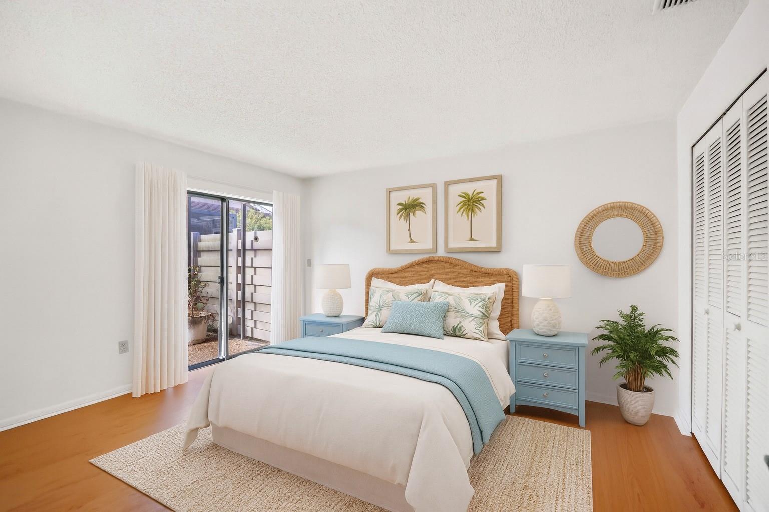 Image 15 of 29 For 4581 Lakecrest Place 22