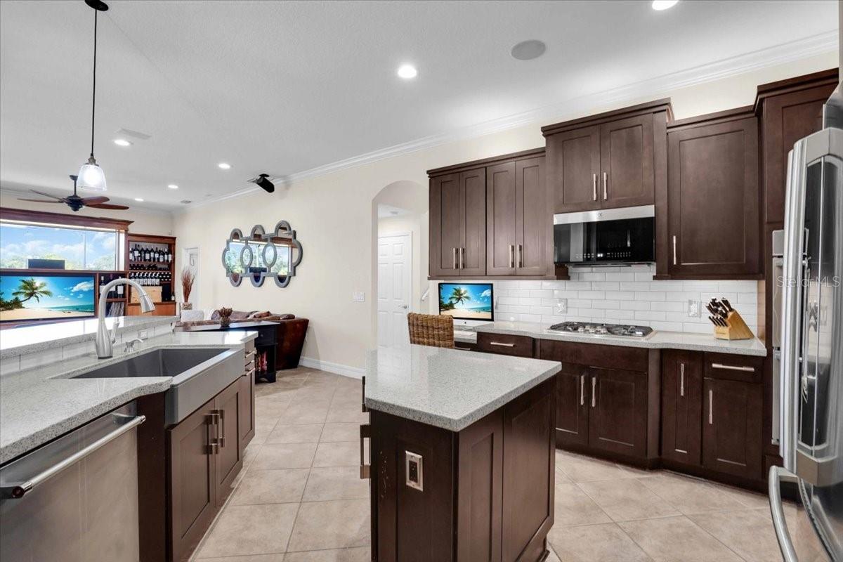 Image 23 of 71 For 12321 Aster Avenue