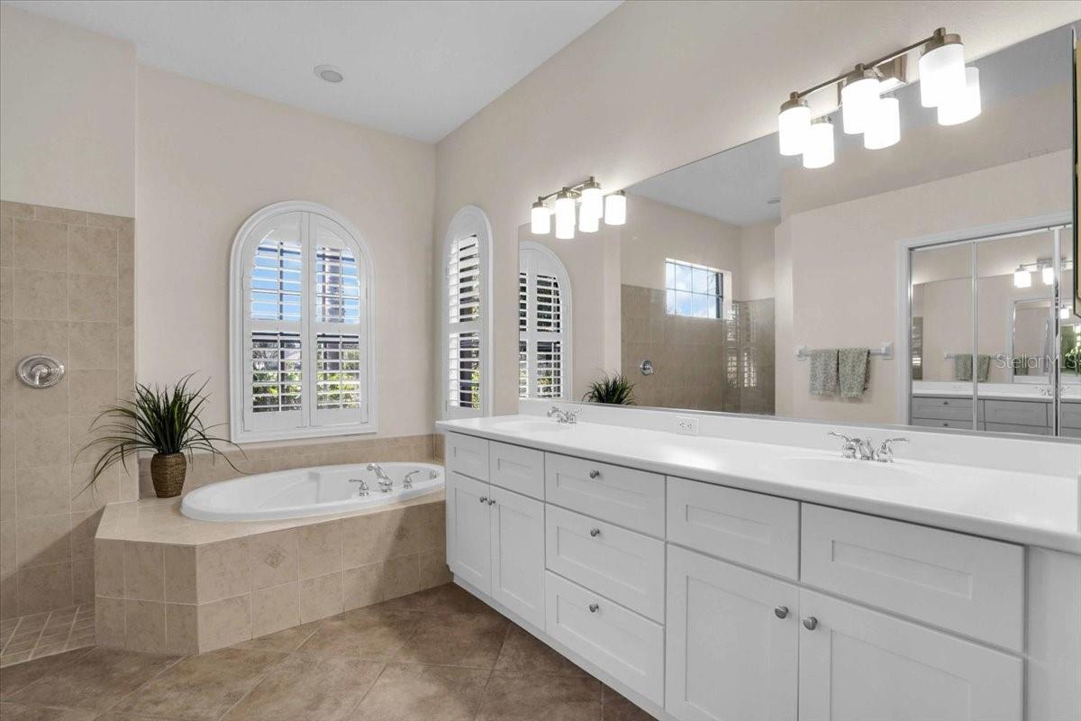 Image 28 of 71 For 12321 Aster Avenue