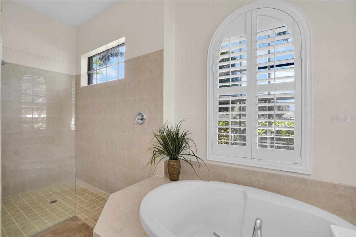 Image 29 of 71 For 12321 Aster Avenue