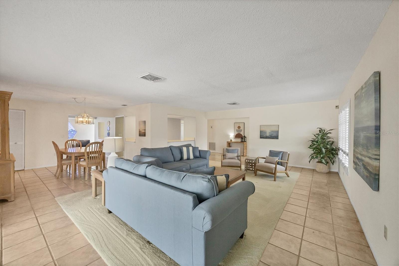 Image 11 of 55 For 4755 Ringwood Meadow