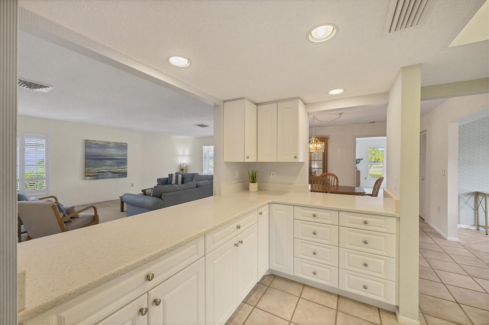 Image 21 of 55 For 4755 Ringwood Meadow