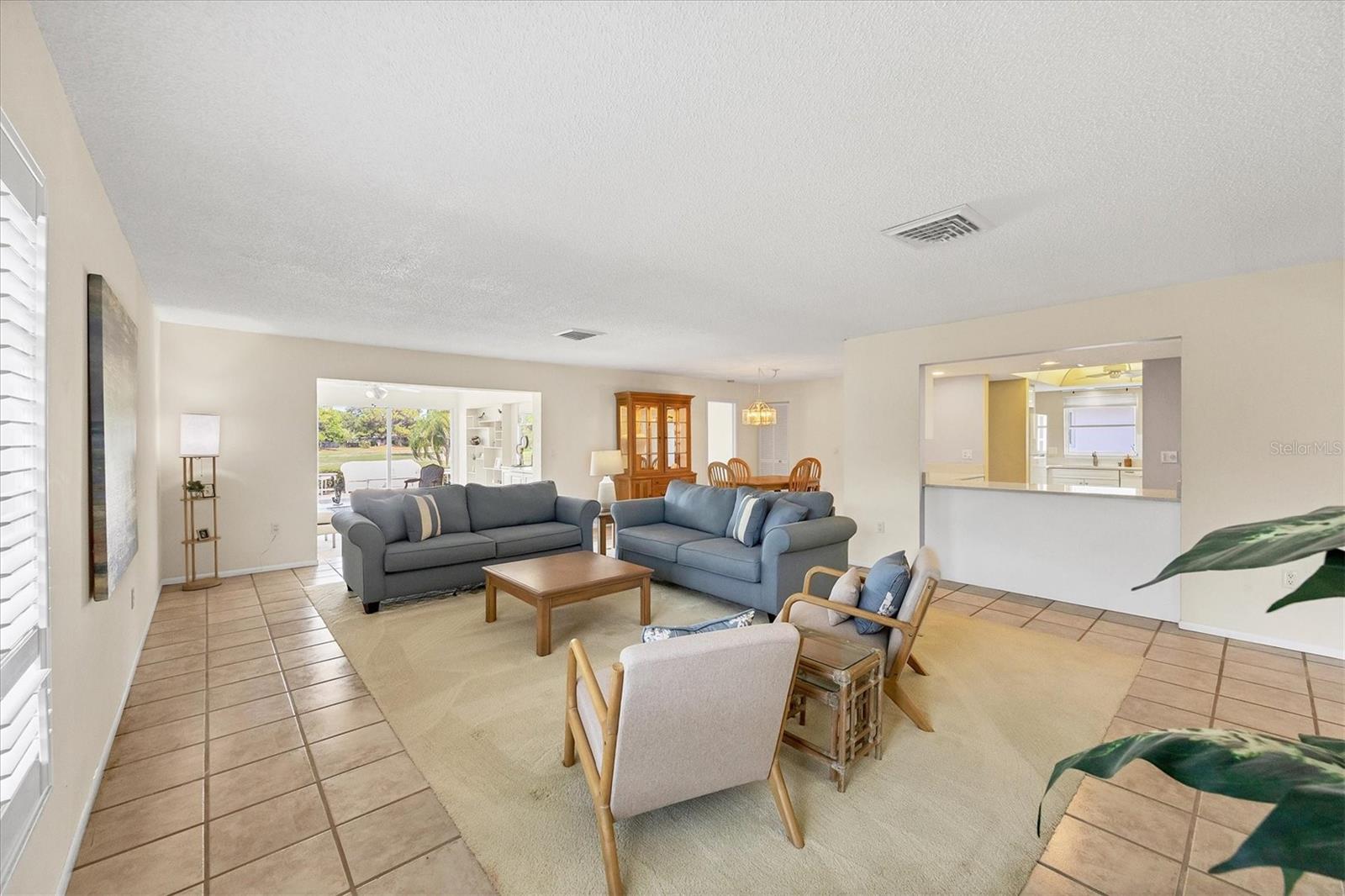 Image 7 of 55 For 4755 Ringwood Meadow