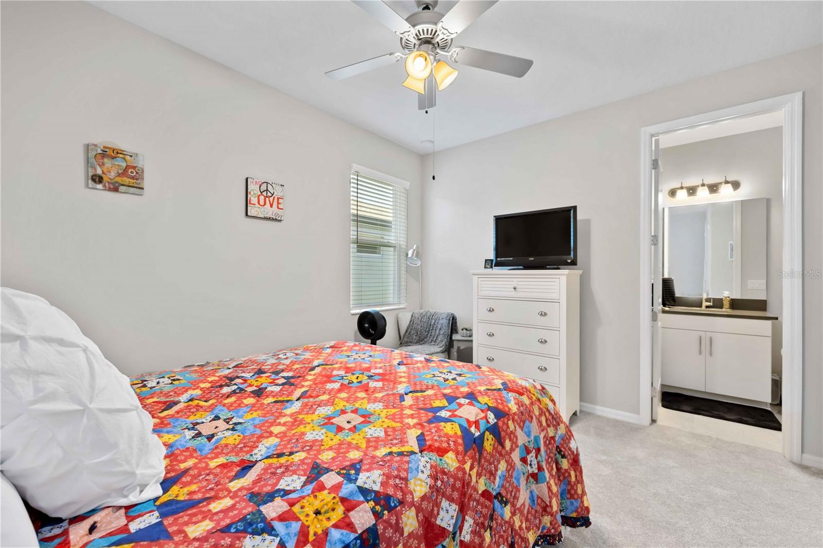 Image 14 of 29 For 14620 20th Street E