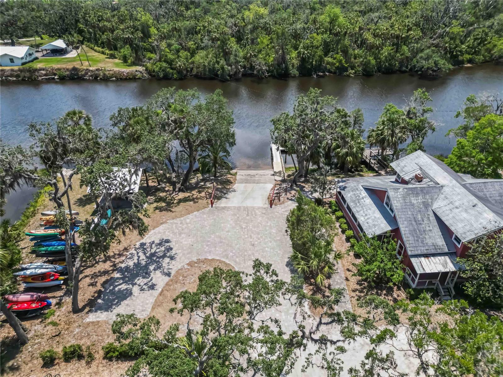 Image 24 of 29 For 14620 20th Street E