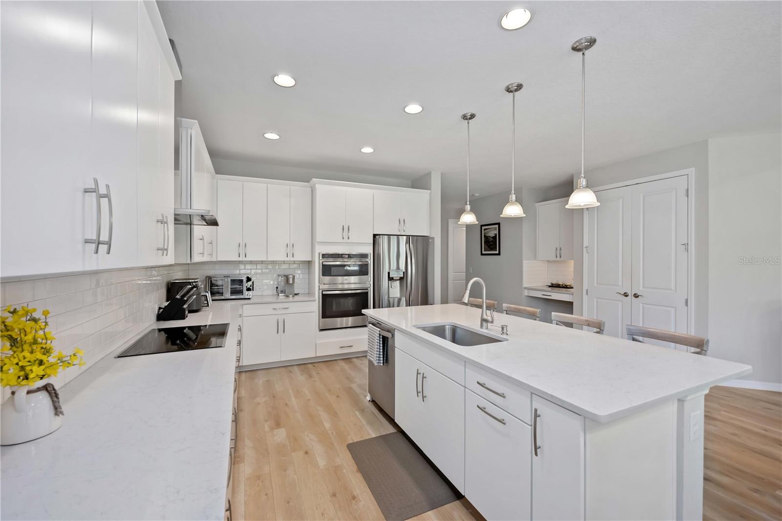 Image 9 of 29 For 14620 20th Street E