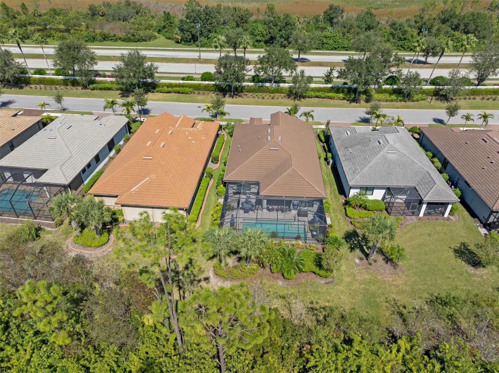 Image 42 of 70 For 2633 Daisy Drive