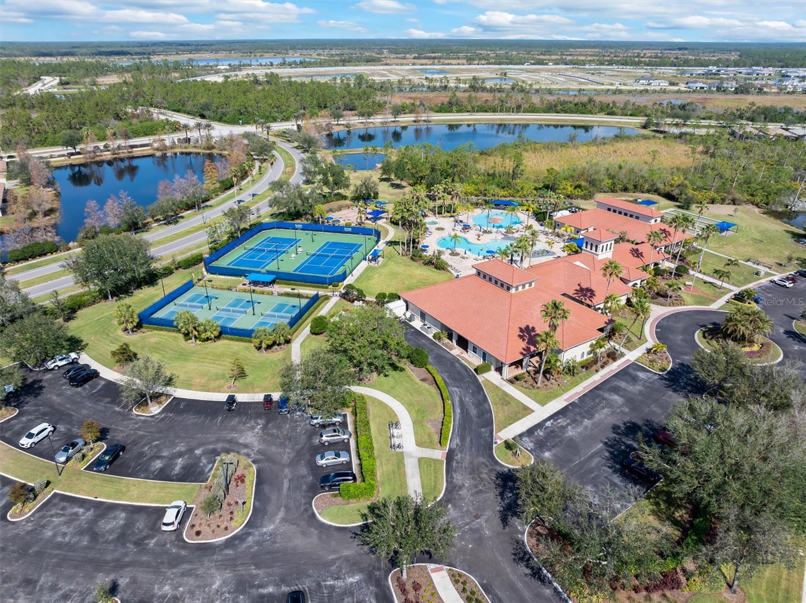 Image 68 of 70 For 2633 Daisy Drive